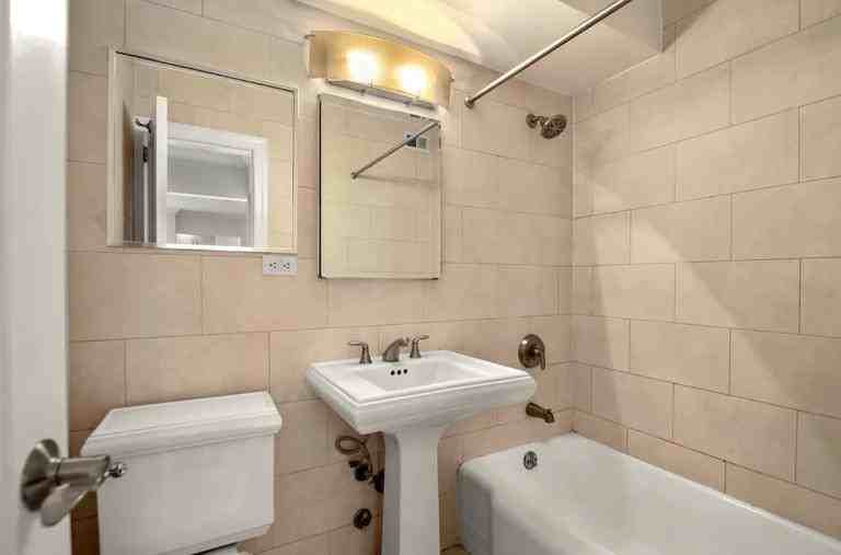 E 33rd St #6G - Photo 6 of 6