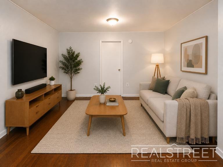 509 Hicks St #1 - Photo 2 of 14