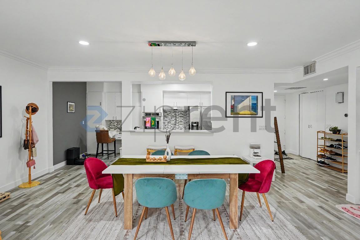 1277 S Beverly Glen Blvd #107 - Photo 4 of 24