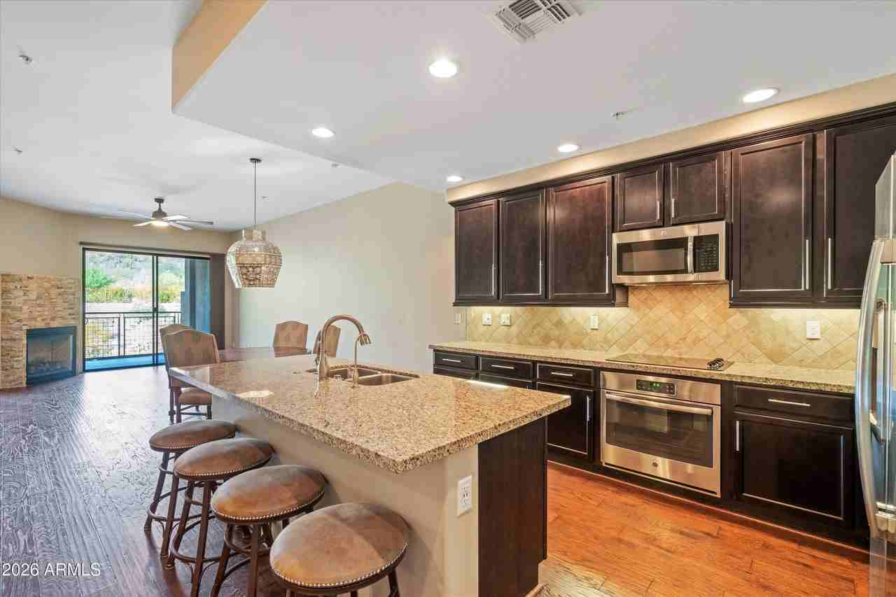 36600 N Cave Creek Rd #B20 - Photo 4 of 22