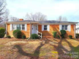 1310 Oakwood Ave - Photo 1 of 1
