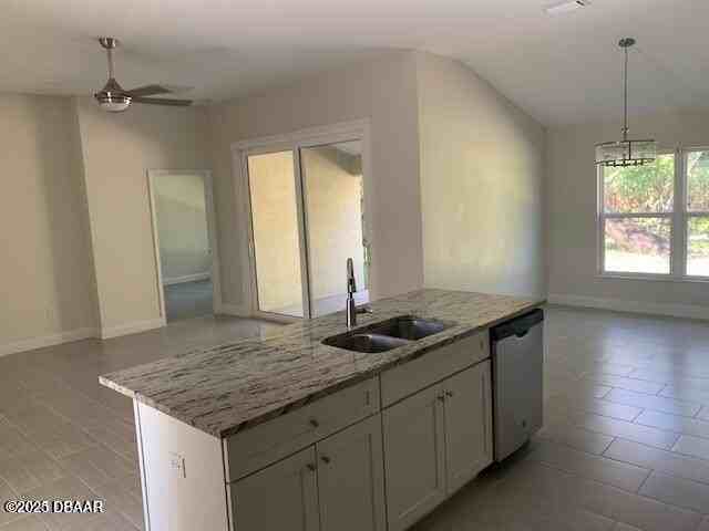 217 Zelda Blvd - Photo 5 of 31