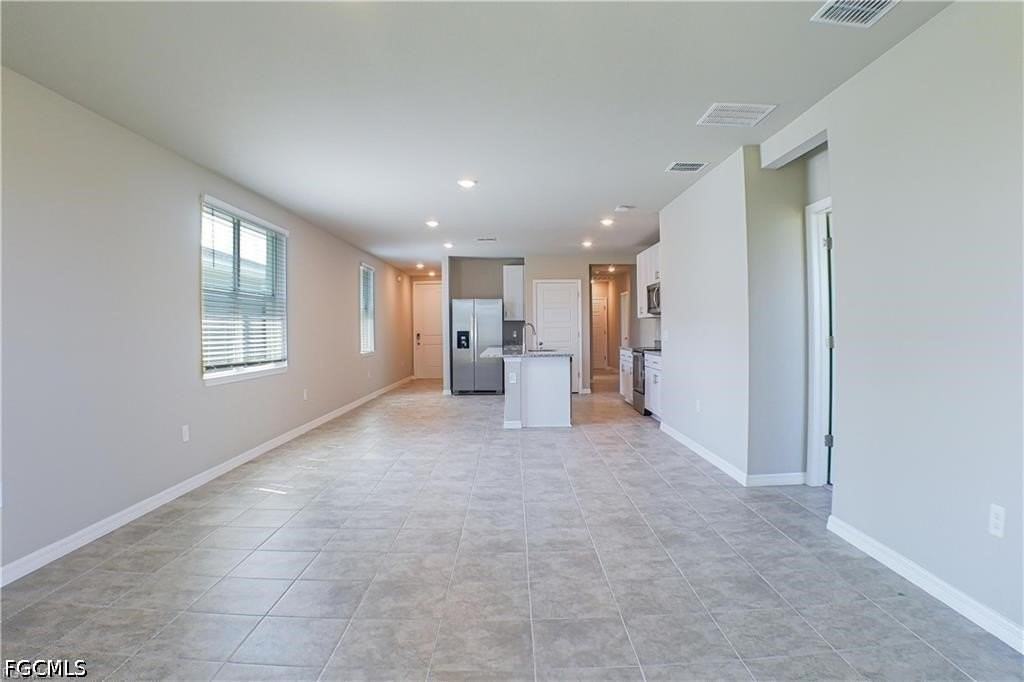 44229 Saddlewood Ct - Photo 7 of 24