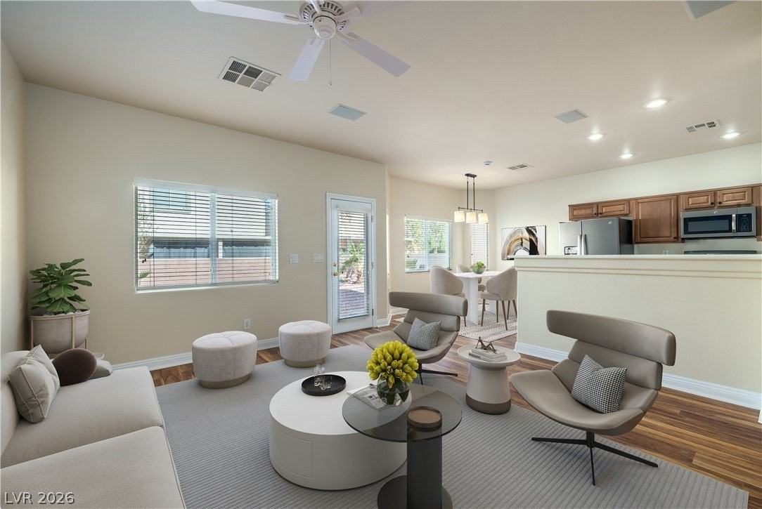 1726 Little Crow Ave - Photo 5 of 42