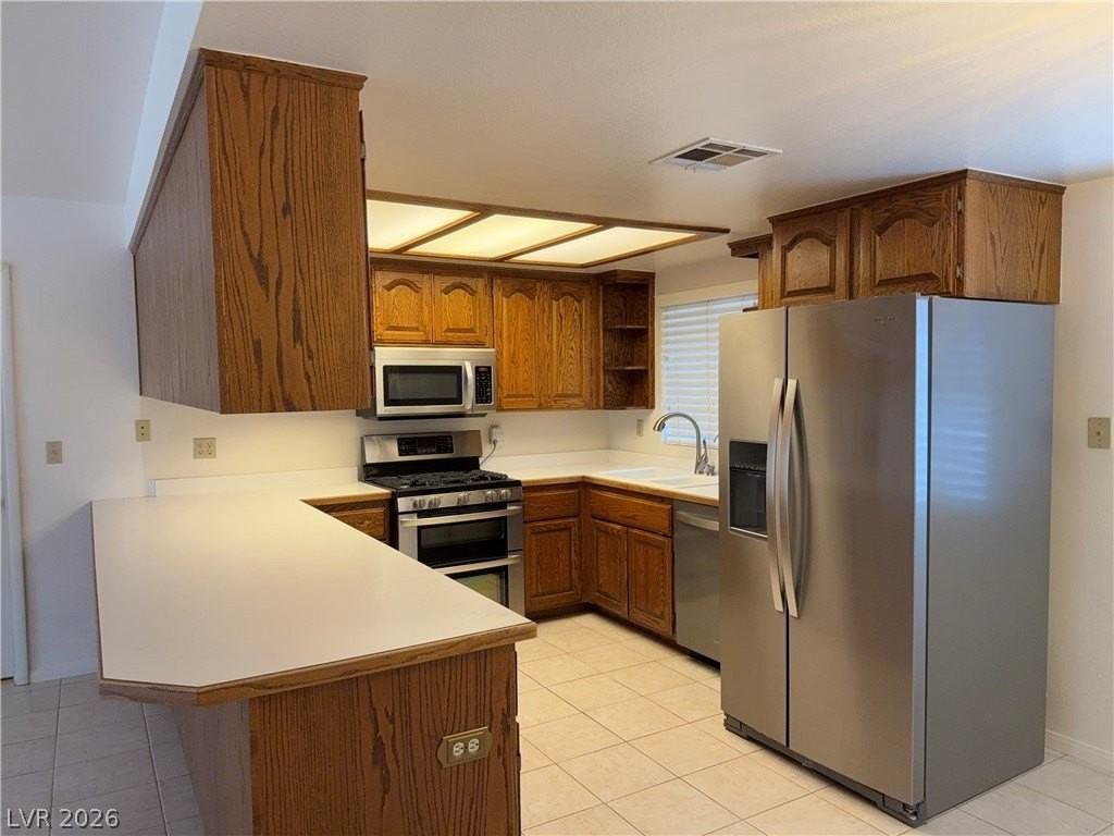 1560 Albino Dr - Photo 5 of 21