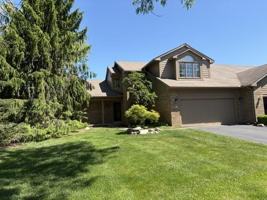 featured image of 1261 Laurel View Dr