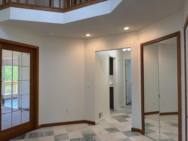 1261 Laurel View Dr - Photo 4 of 36