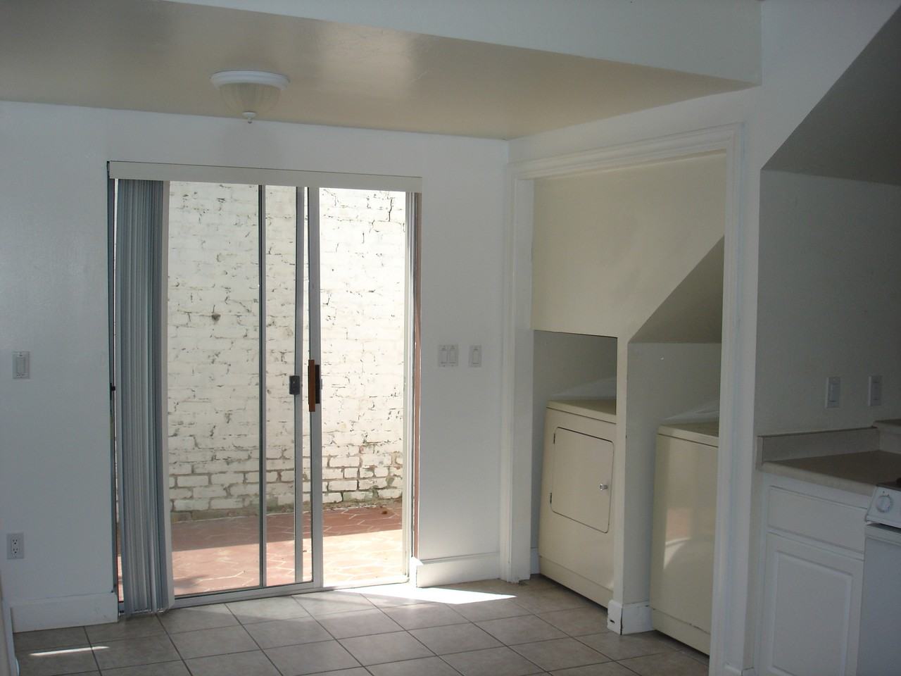1245 33rd St #1 - Photo 5 of 13