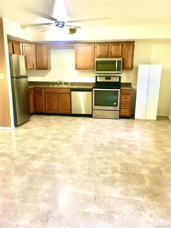 42 Krier Ln - Photo 4 of 29