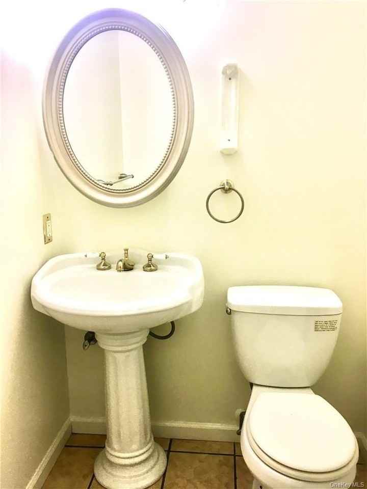 42 Krier Ln - Photo 5 of 29