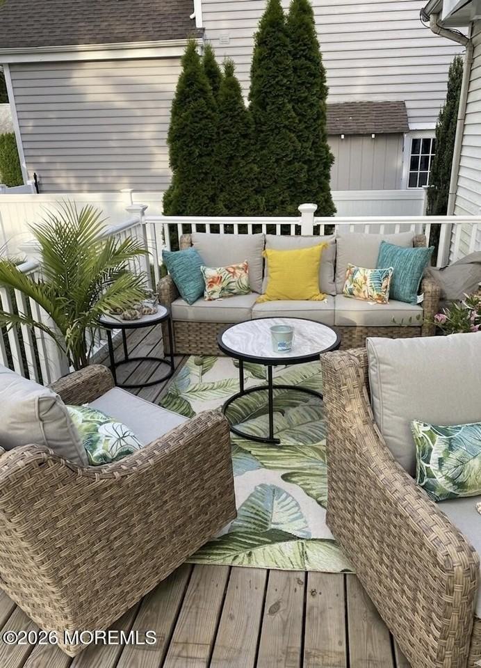 625 Brooklyn Blvd - Photo 4 of 13