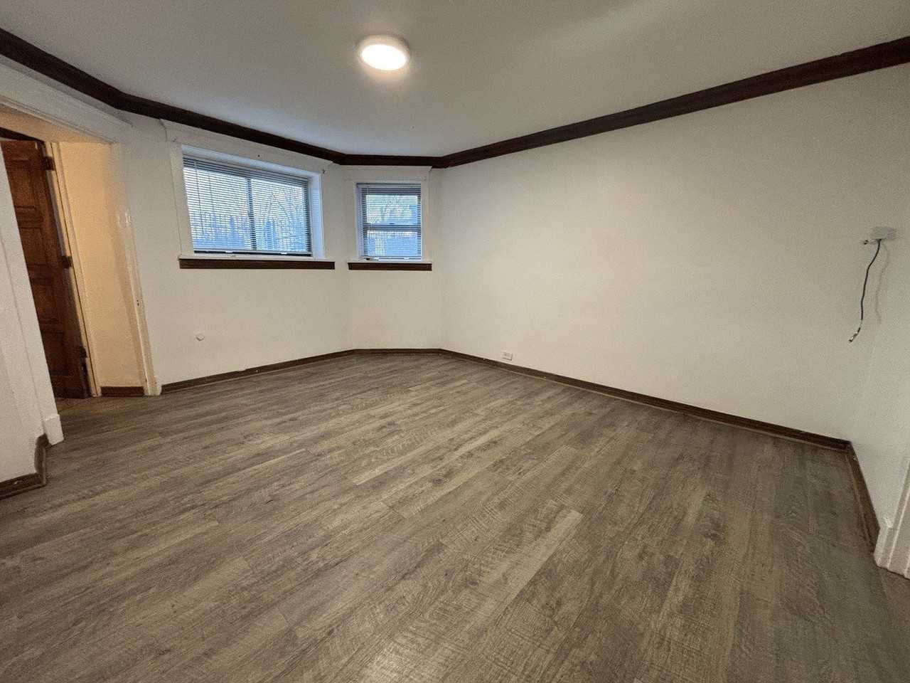 1058 N Kedzie Ave #G - Photo 4 of 16