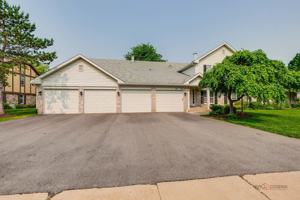 featured image of 1254 Streamwood Ln #1254