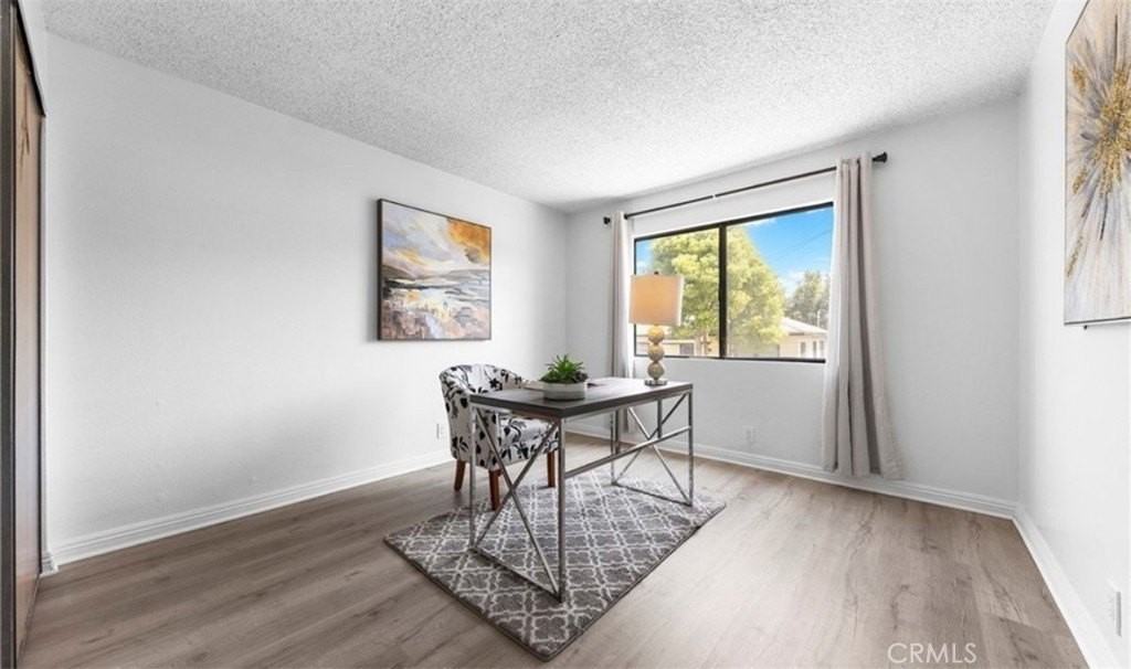 321 N Lincoln Ave #B - Photo 7 of 11