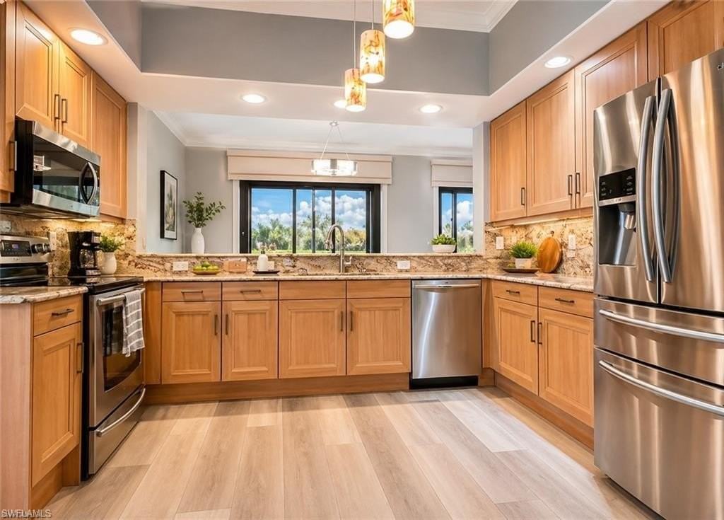 817 Regency Reserve Cir #3901 - Photo 3 of 34