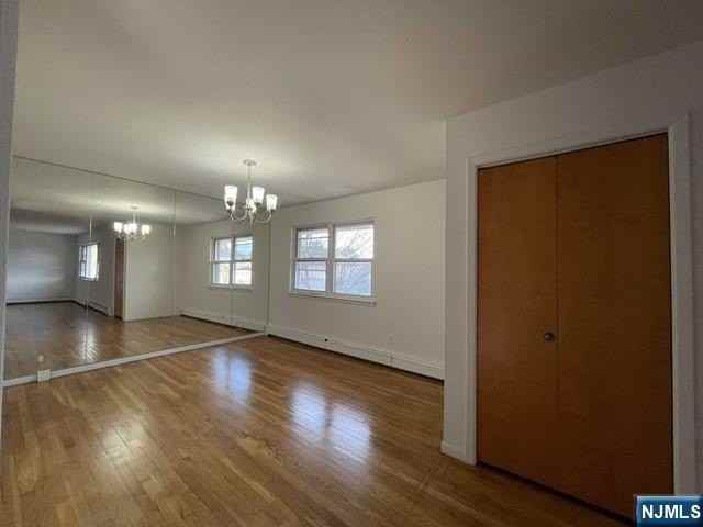 1542 10th St #2 - Photo 4 of 20