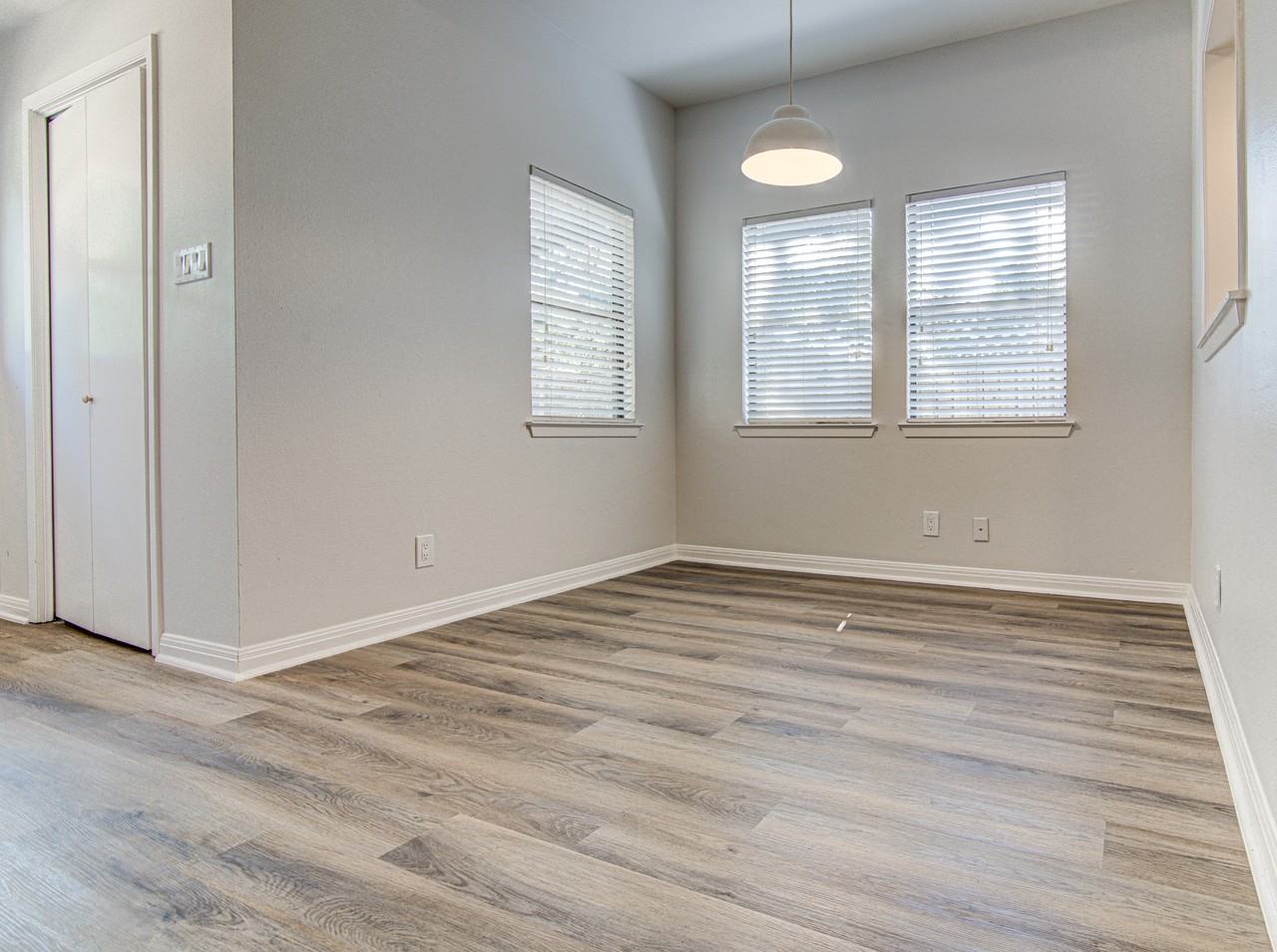 311 W Mary St #A - Photo 6 of 23