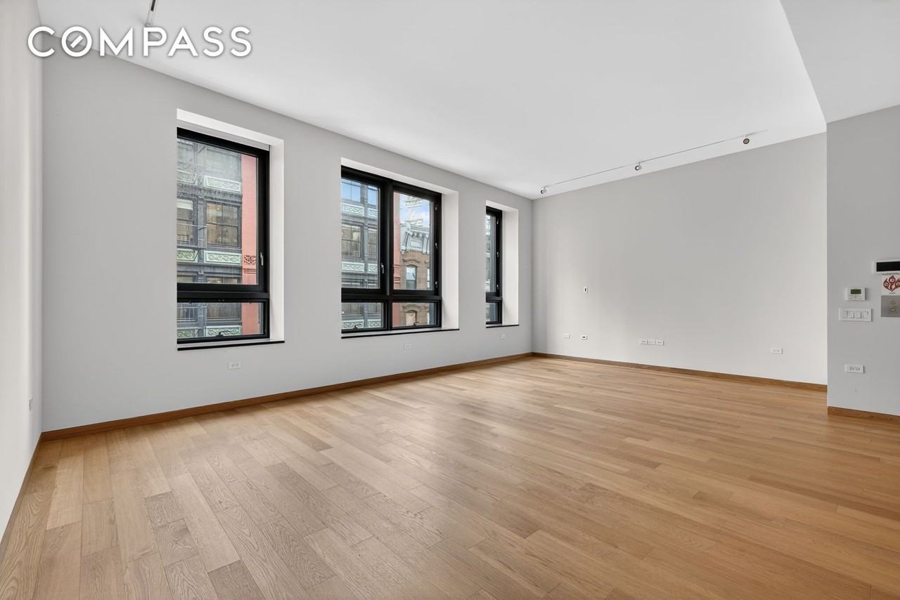 68 Spring St #4R - Photo 2 of 12