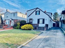 featured image of 8047 Chevy Chase St