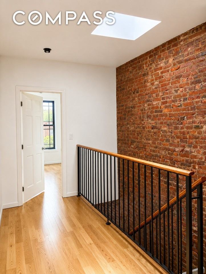 609 Lexington Ave #2 - Photo 5 of 12