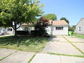 27241 Woodmont St - Photo 1 of 1