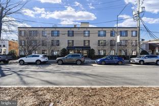 5112 Macarthur Blvd Nw #209 - Photo 1 of 1