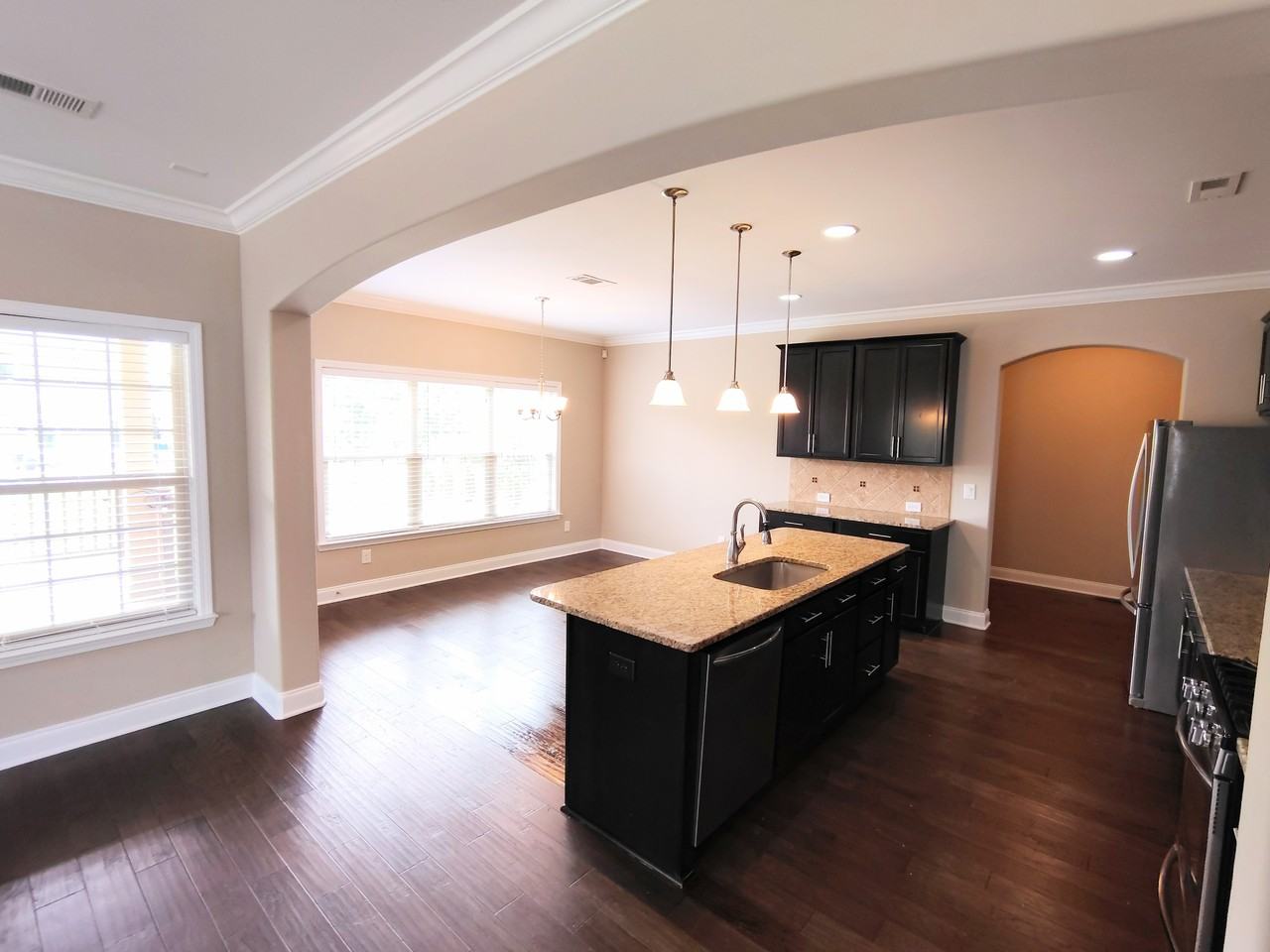 5001 Laughing Brook Ln #1 - Photo 3 of 11