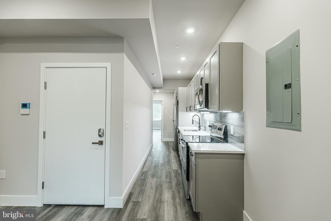 3608 Melon St #3 - Photo 4 of 19