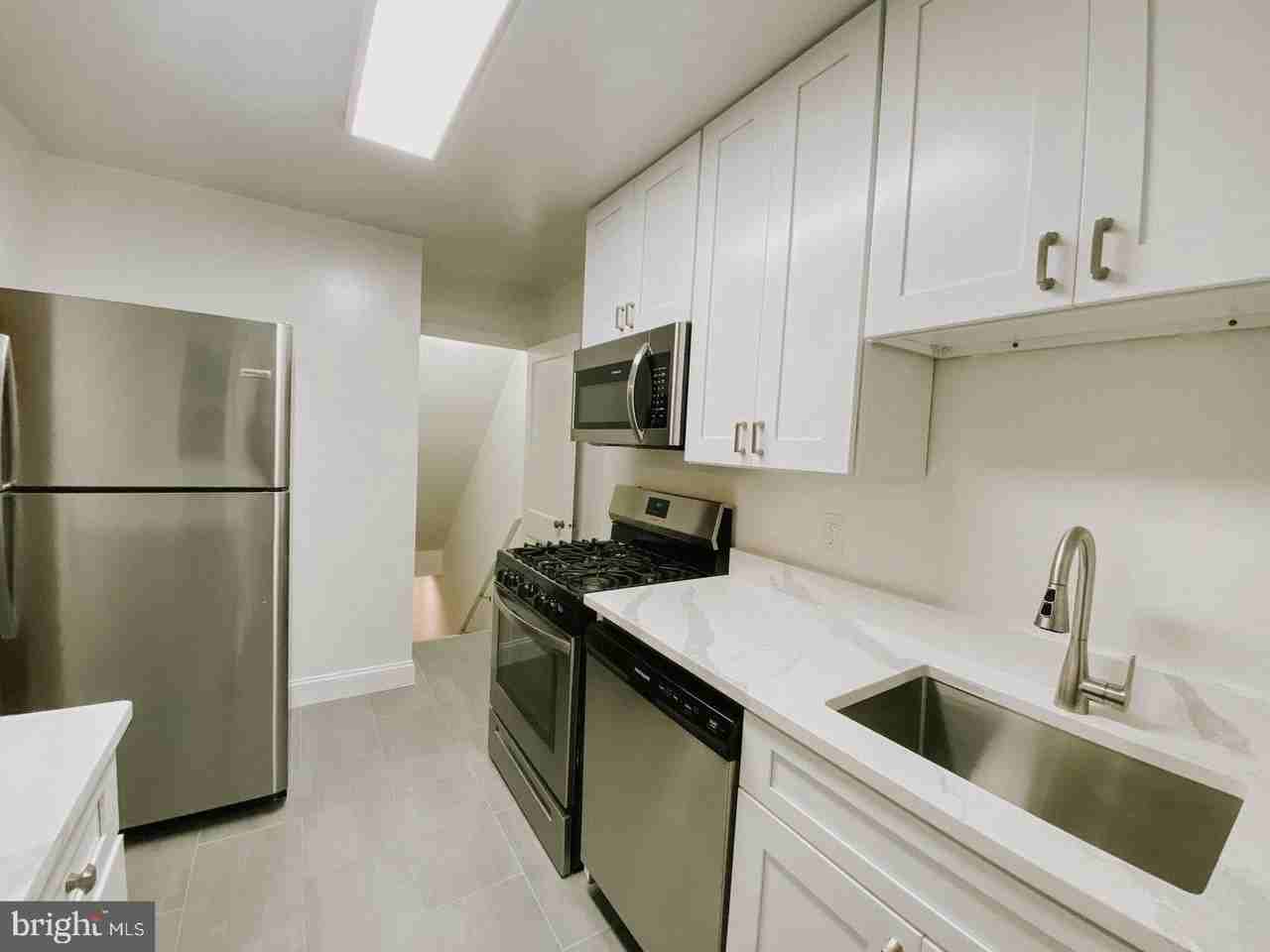 44 E Rosemont Ave - Photo 4 of 22