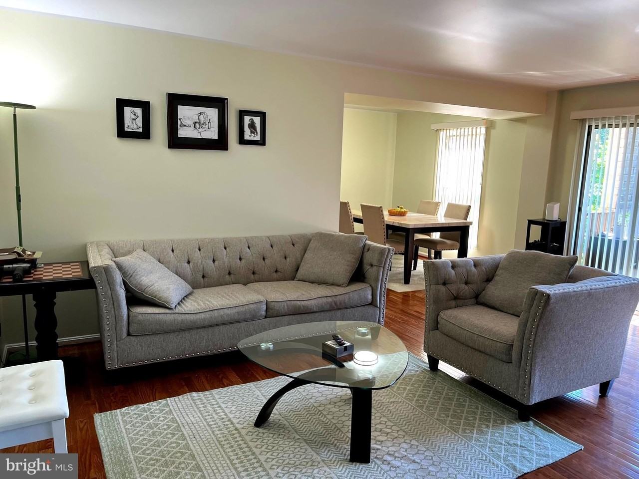 37 Canterbury Sq #201 - Photo 2 of 21