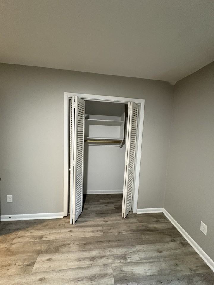 11701 Southridge Dr #1 - Photo 7 of 14