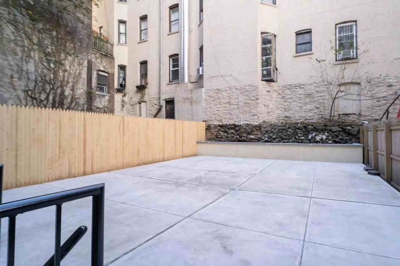 215 W 104th St #1309460P - Photo 3 of 4