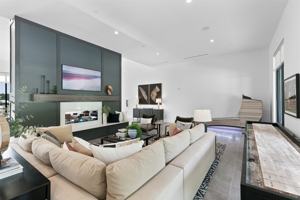 featured image of 11830 Buckfield Cir
