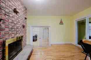 306 306 Front Street West - Photo 1 of 1
