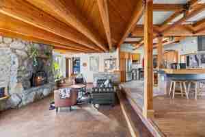 featured image of 84 Arcturus Dr