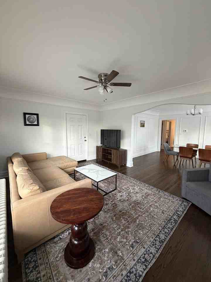 906 W Keith Ave #1387478P - Photo 3 of 18