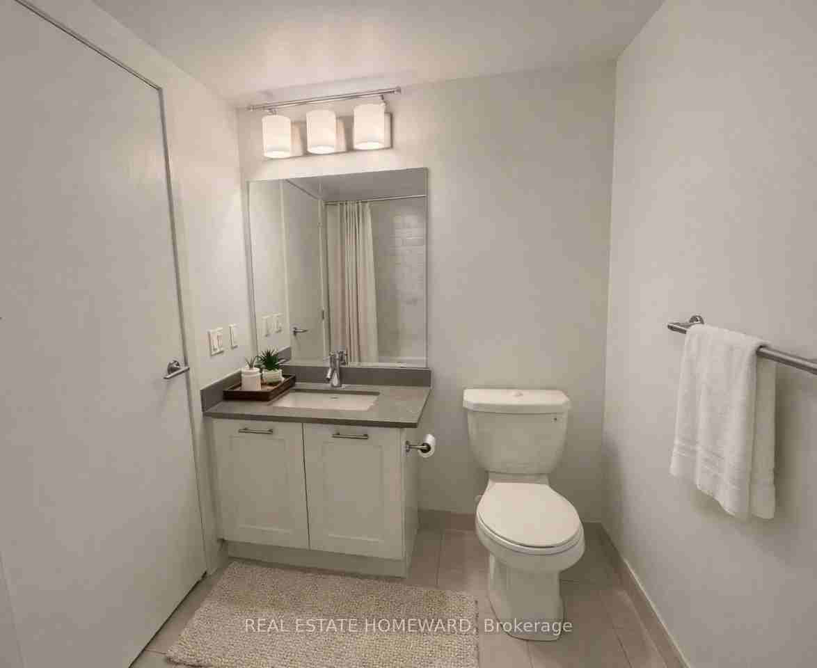 2200 Lake Shore Boulevard West #3303 - Photo 4 of 15