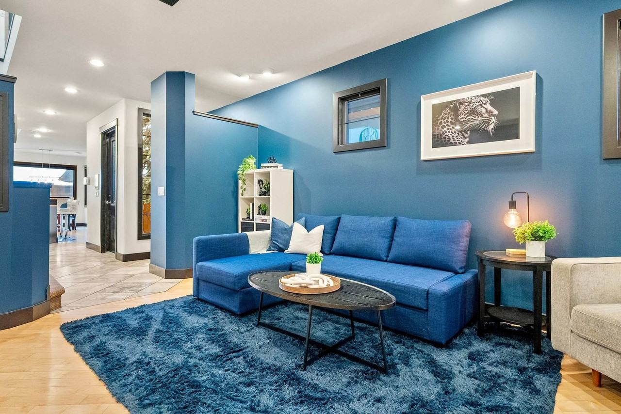 1827 19 Ave Nw #1524610P - Photo 4 of 43