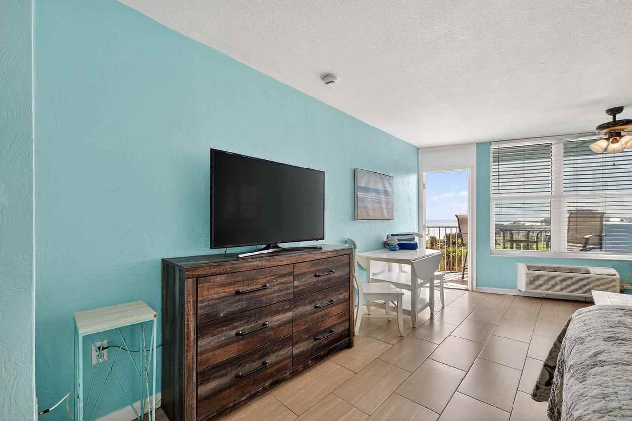 313 S Atlantic Ave #1531032P - Photo 2 of 19