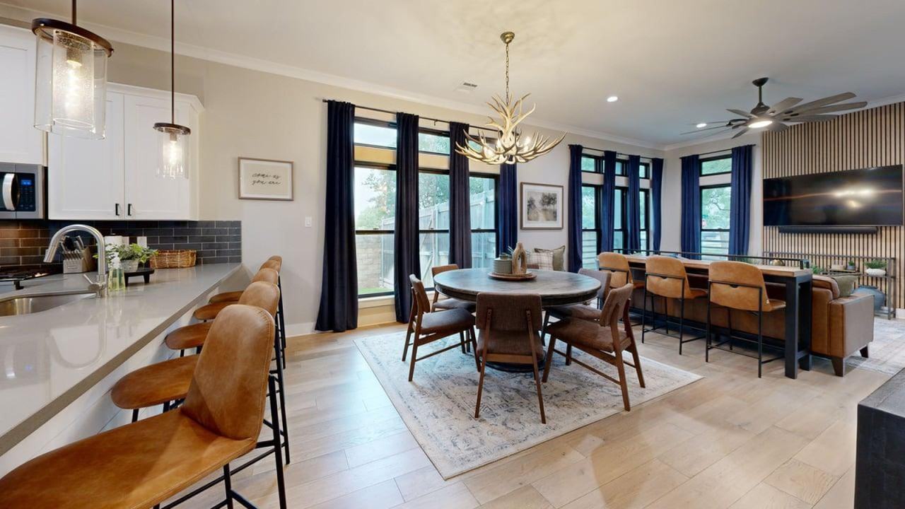 100 Moss St #1532879P - Photo 7 of 32