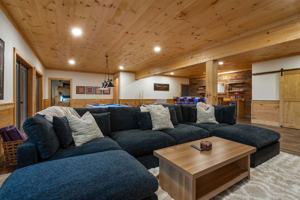 featured image of 452 Garfield Dr