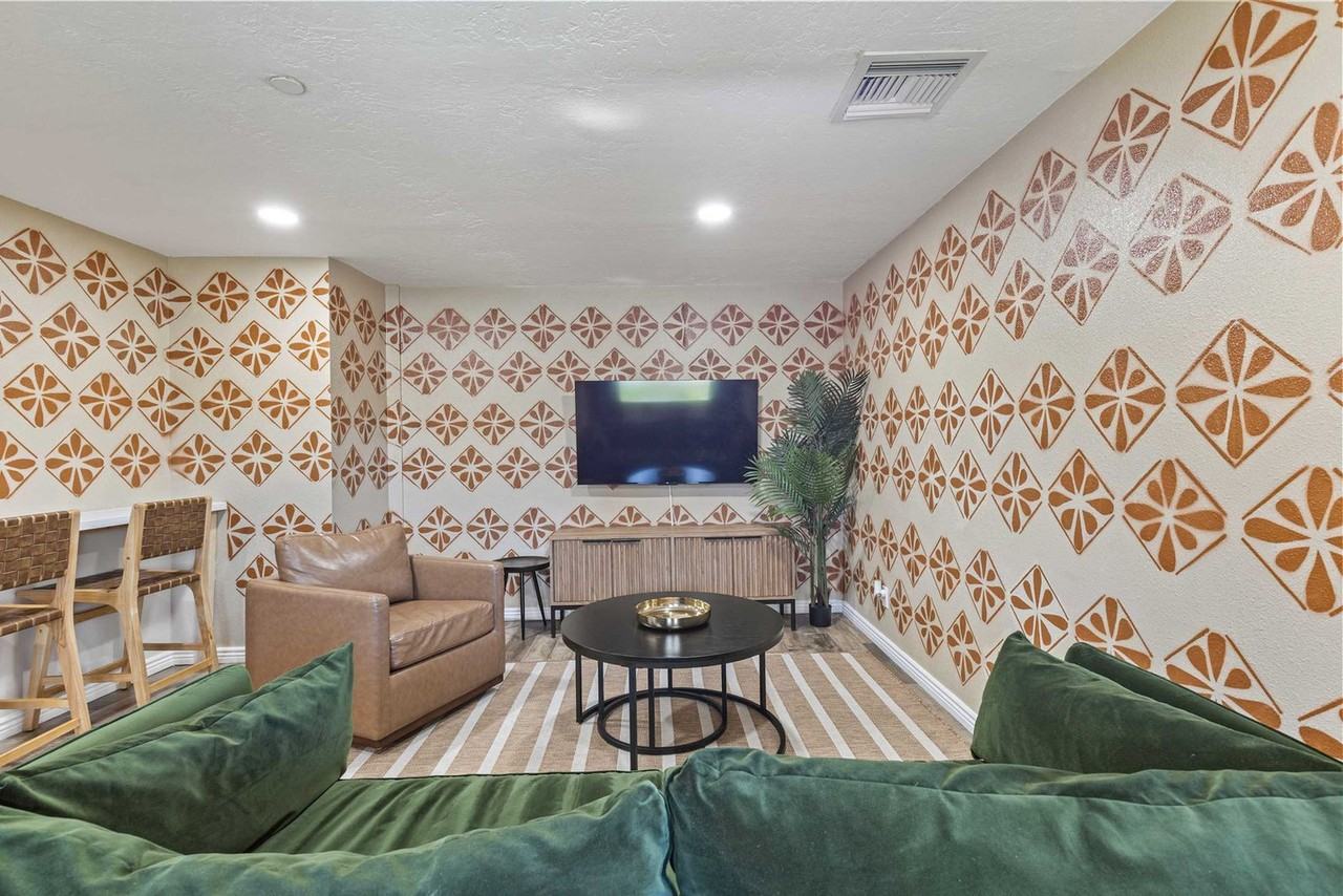 13829 N 11th St #1407034P - Photo 5 of 43