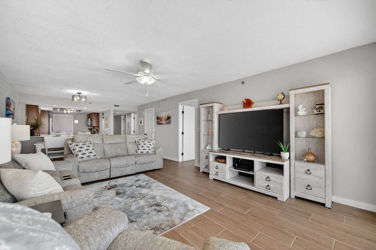 2425 S Atlantic Ave #1541455P - Photo 3 of 33