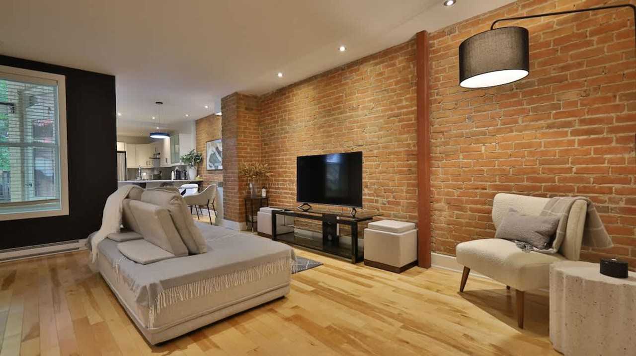 1851 Rue Panet #1543091P - Photo 3 of 8