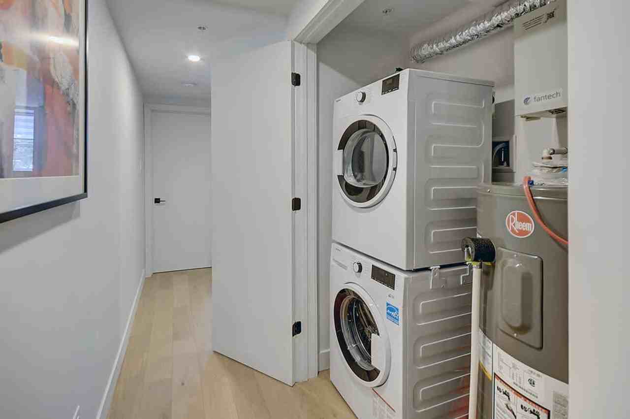 2320 Rue Sainte-Catherine E #1543095P - Photo 6 of 11