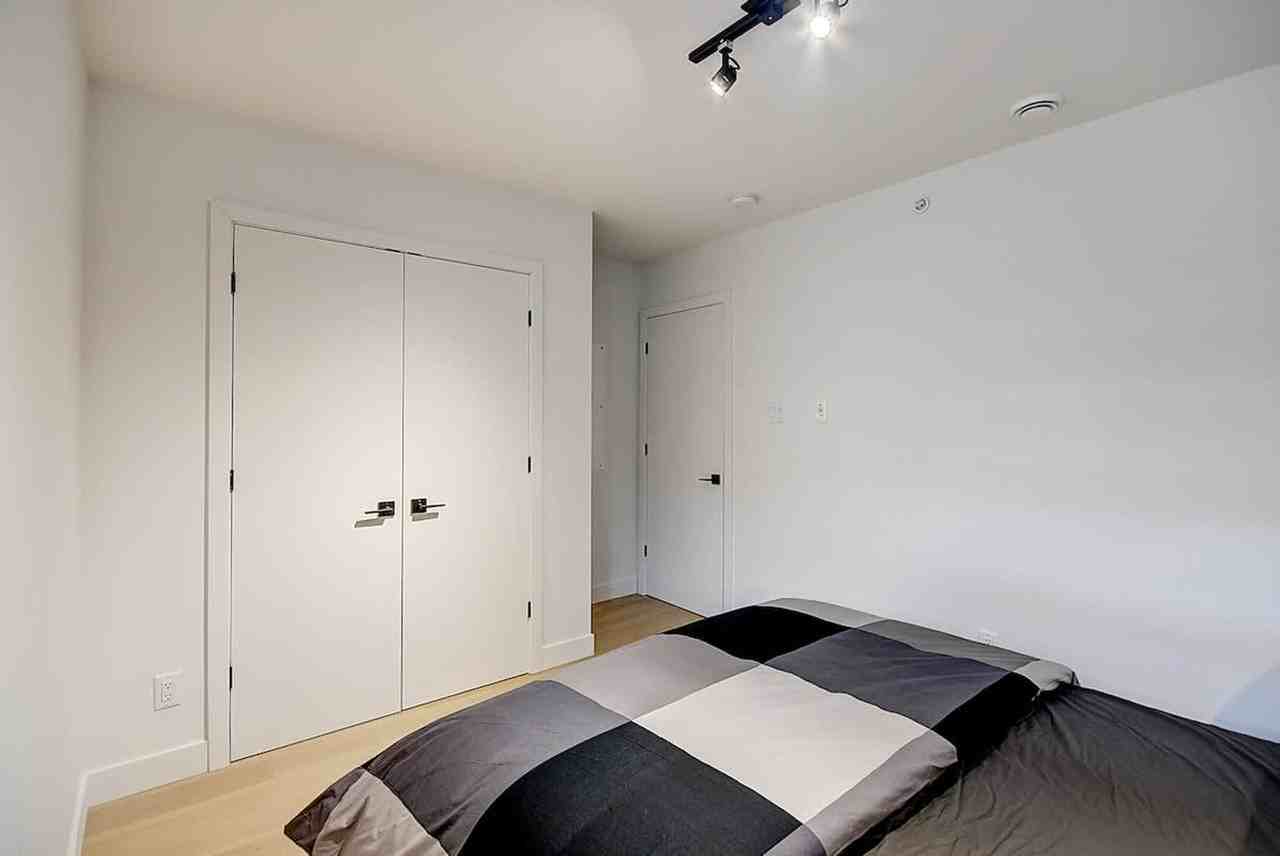 2320 Rue Sainte-Catherine E #1543095P - Photo 7 of 11