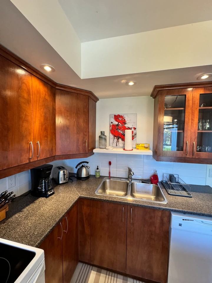 6417 10e Avenue #1543134P - Photo 5 of 22