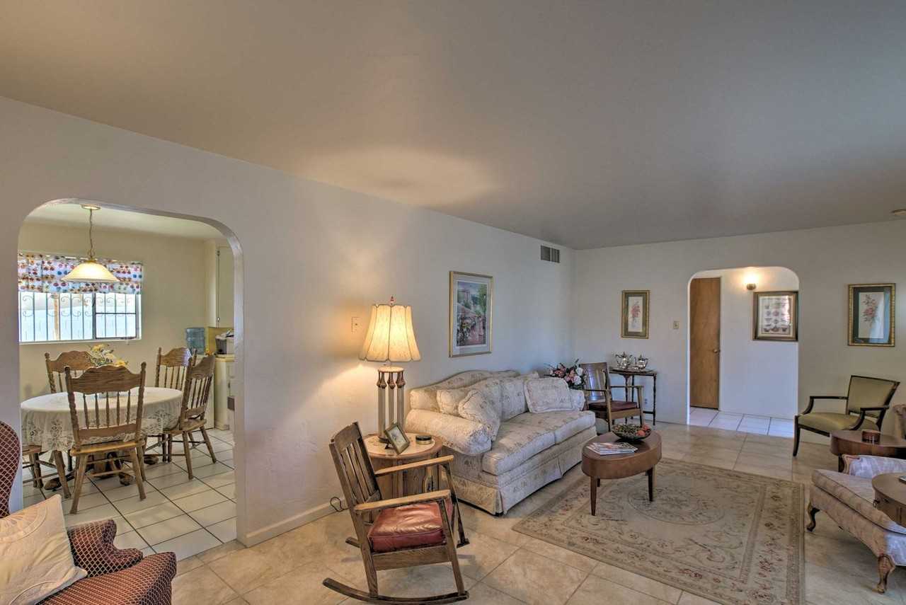 2731 N 3rd Ave #1546038P - Photo 3 of 20