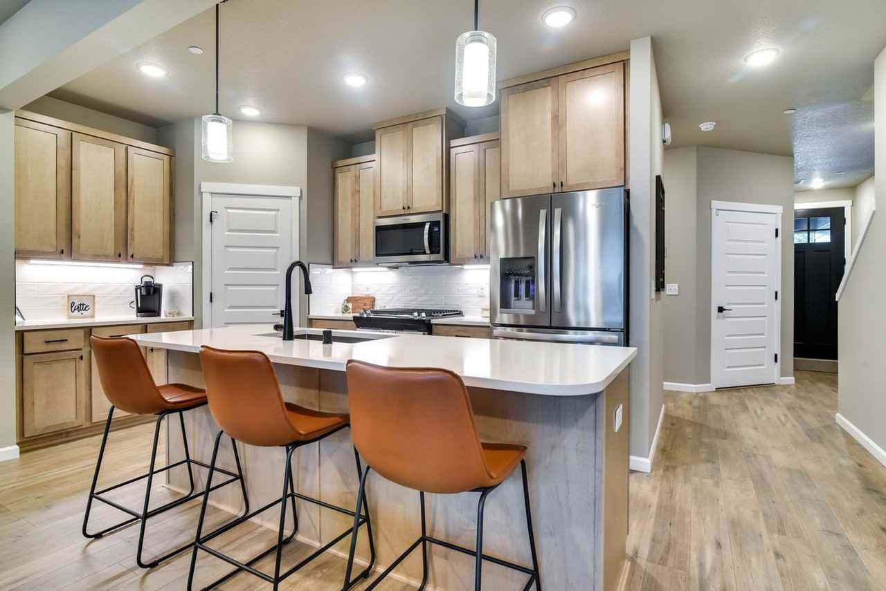6816 Ne 131st Way #1546002P - Photo 5 of 24