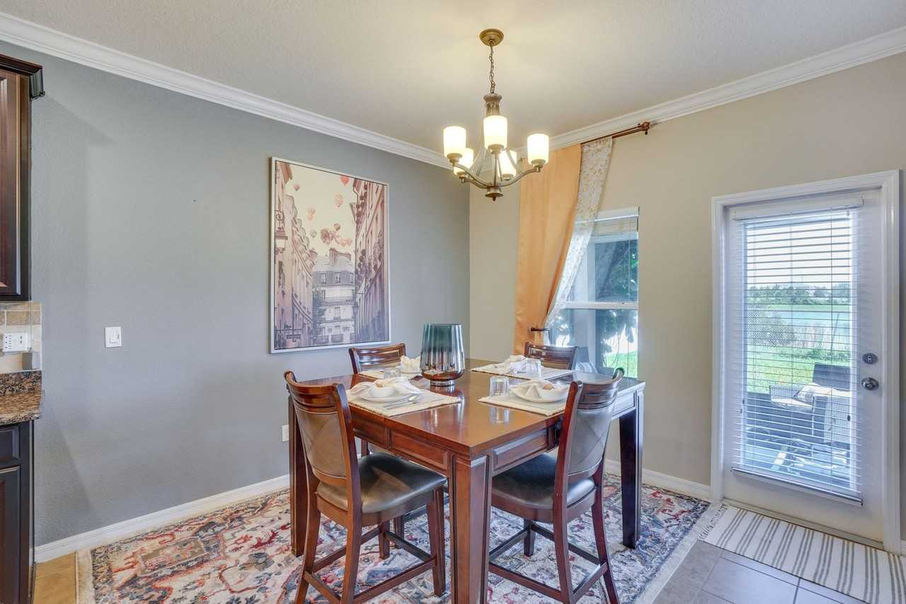 14822 Fells Ln #1546134P - Photo 7 of 21